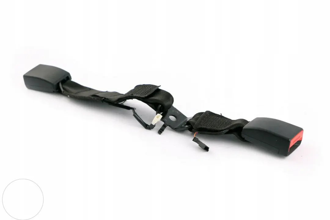 BMW F21 F30 F31 Hebilla Correa del Cinturon Inferior Asiento Trasero Derecho - SKU 7355471 - Número de pieza 7355471