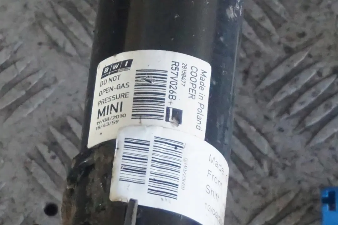 Front Left N/S Spring Strut Suspension Leg Brake Hub to BMW Mini R57 Cabrio One N16 with Part number 6789551 BMW Mini R57 Cabrio One N16 Front Left N/S Spring Strut Suspension Leg Brake Hub - SKU 6789551 - Part number 6789551