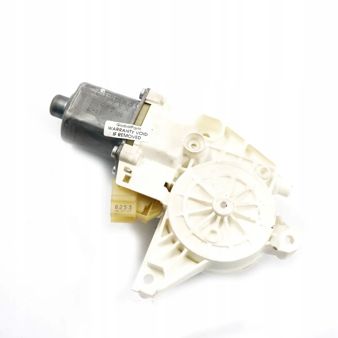 Mercedes-Benz C E W204 W212 Motor elevalunas trasero derecho para con número de pieza A2048200642 Mercedes-Benz C E W204 W212 Motor elevalunas trasero derecho - SKU A2048200642 - Número de pieza A2048200642