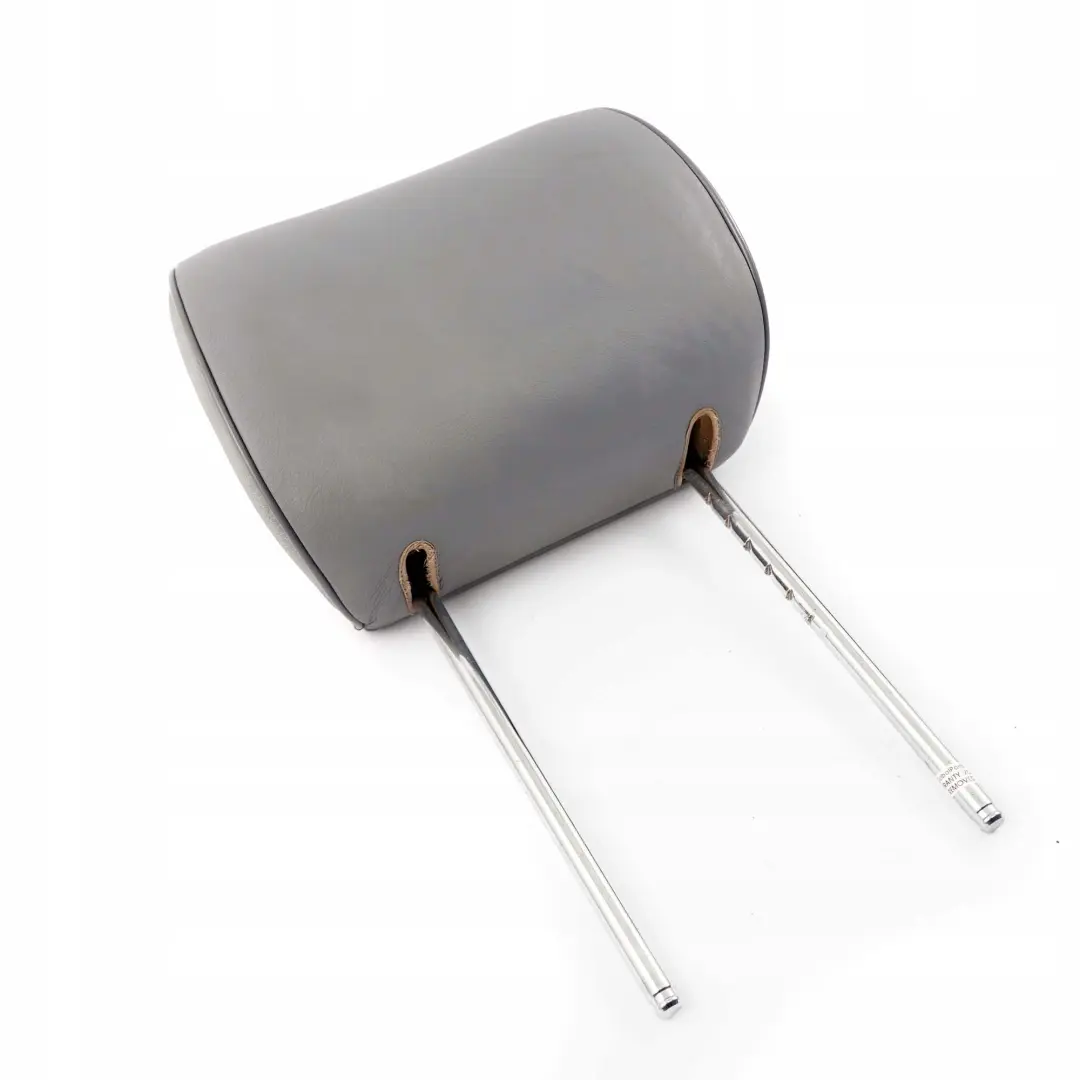 Zagłówek przód skóra grey do Mercedes W210 KOMBI o numerze A2109704450 Mercedes W210 KOMBI Zagłówek przód skóra grey - SKU A2109704450 - Numer Części A2109704450