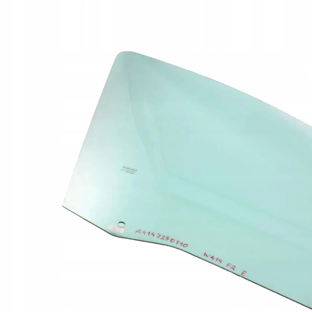 Mercedes-Benz W414 avant Droit Renforce Verre Vitre AS2 pour à propos du numéro de pièce A4147250110 Mercedes-Benz W414 avant Droit Renforce Verre Vitre AS2 - SKU A4147250110 - Numéro de pièce A4147250110