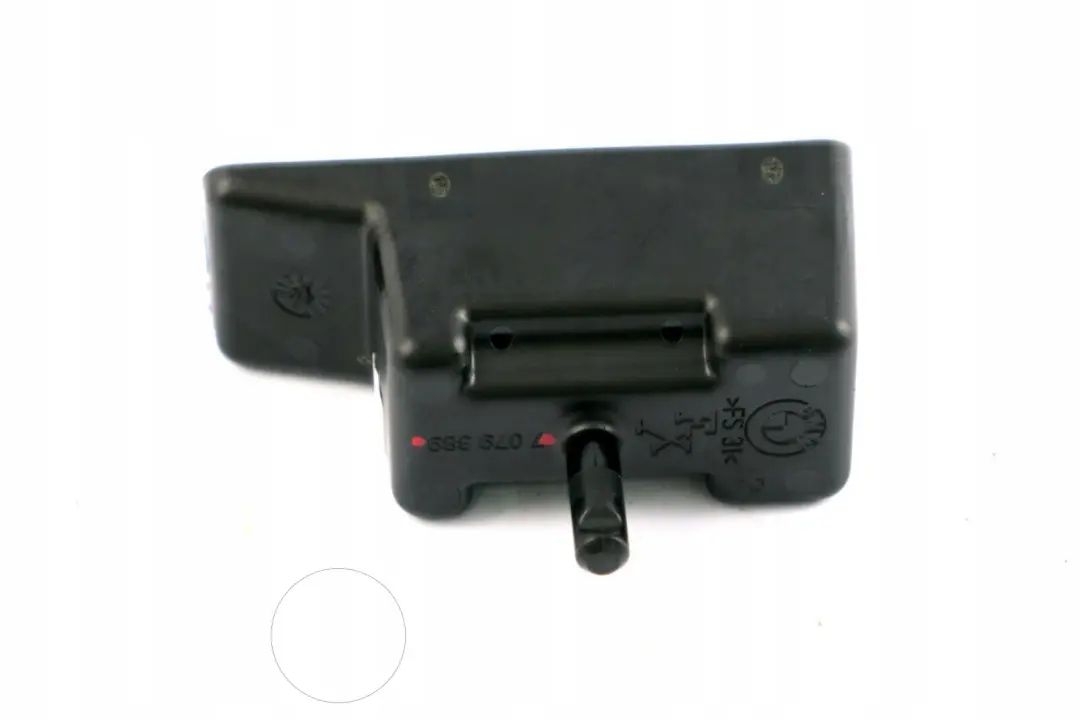 BMW E60 E60N E61N F07 F10 F11 F11N F18 F18N LCI Cenicero Insertar 7079389 - SKU 7263456 - Número de pieza 7263456