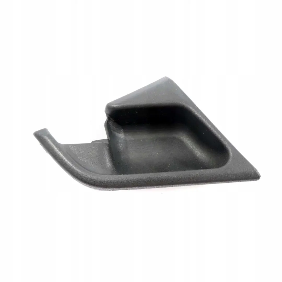 Osłona klamki drzwi prawy przód do Mercedes E W210 o numerze A2107660464 Mercedes E W210 Osłona klamki drzwi prawy przód - SKU A2107660464 - Numer Części A2107660464