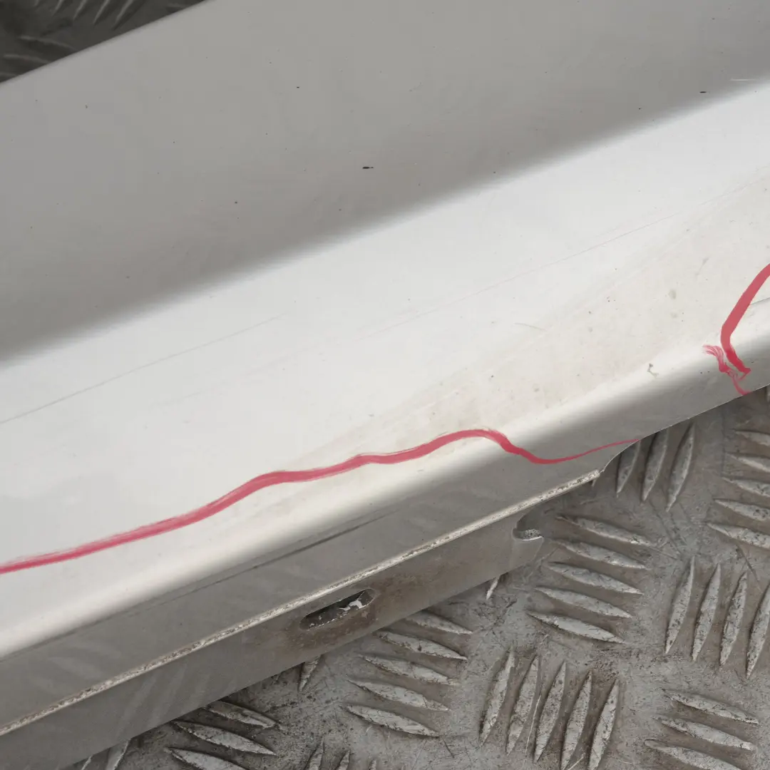 Schwellerleiste Blende Schweller links Titansilber Sliber für BMW 1 er 13 E87 LCI mit Teilenummer 36145 BMW 1 er 13 E87 LCI Schwellerleiste Blende Schweller links Titansilber Sliber - SKU 0036145-TS13 - Teilenummer 36145