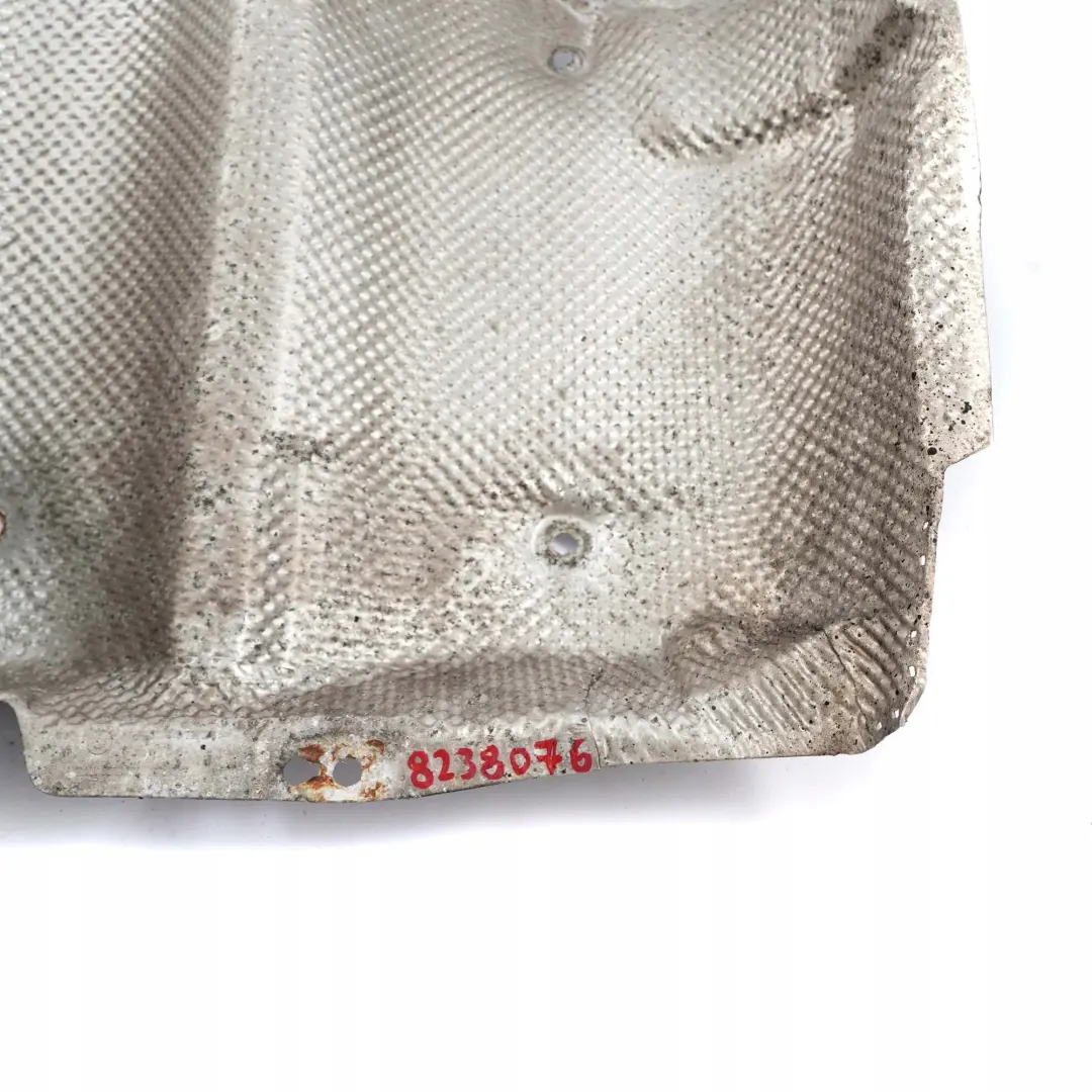 Wärmeisolierung Nachschalldämpfer für BMW 7 er E65 E66 mit Teilenummer 8238076 BMW 7 er E65 E66 Wärmeisolierung Nachschalldämpfer - SKU 8238076 - Teilenummer 8238076