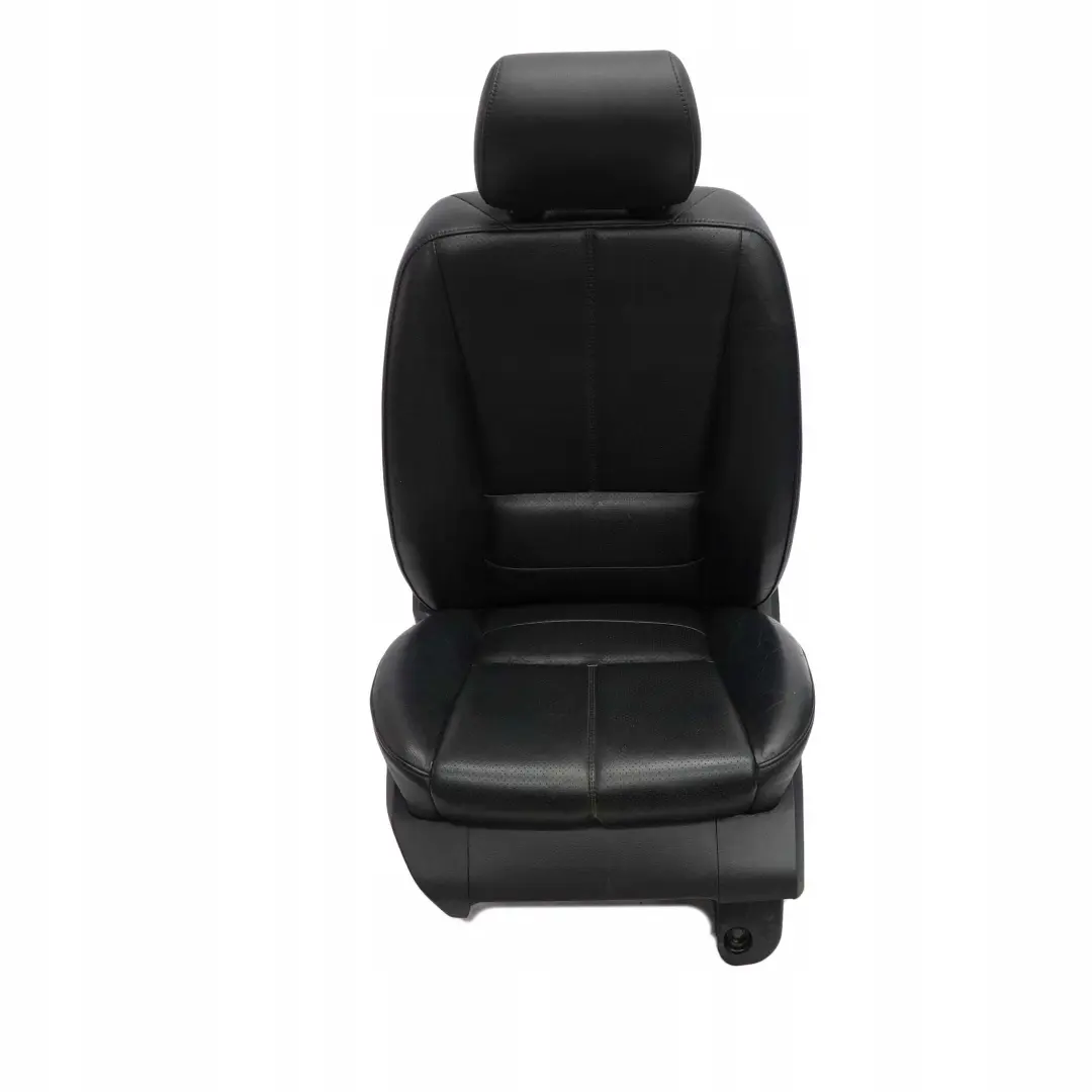 Fotel lewy przód grzany pamięć do MERCEDES ML W163 o numerze A1639201547 MERCEDES ML W163 Fotel lewy przód grzany pamięć - SKU A1639201547 - Numer Części A1639201547