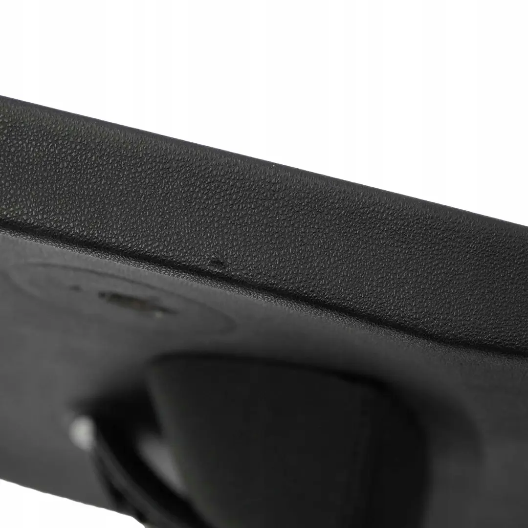 Garniture de Porte Arriere Droite Tissu Anthracite pour BMW 1 Serie E87 à propos du numéro de pièce 7133352 BMW 1 Serie E87 Garniture de Porte Arriere Droite Tissu Anthracite - SKU 7133352 - Numéro de pièce 7133352