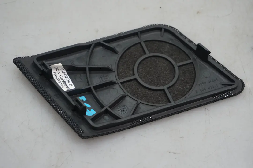 Front Right O/S Cover Dashboard Loudspeaker Speaker to BMW X5 Series E53 with Part number 8408926 BMW X5 Series E53 Front Right O/S Cover Dashboard Loudspeaker Speaker - SKU rhd-8408926 - Part number 8408926