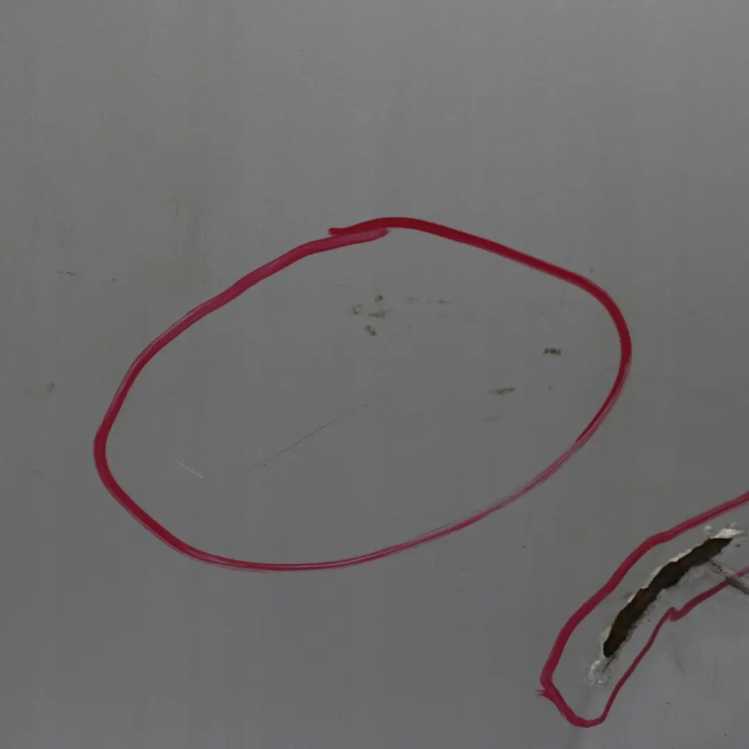 Mercedes-Benz Vaneo W414 Boot Trunk Lid Tailgate N/S Brilliant Silver - 9744 to with Part number A4147400005 Mercedes-Benz Vaneo W414 Boot Trunk Lid Tailgate N/S Brilliant Silver - 9744 - SKU A4147400005-BRS - Part number A4147400005