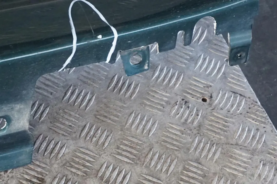 Aerokit Izquierda Sill Skirt Cover British Racing Green para Mini Cooper R56 R57 con número de pieza 0430299 Mini Cooper R56 R57 Aerokit Izquierda Sill Skirt Cover British Racing Green - SKU 0430299-BRG - Número de pieza 0430299