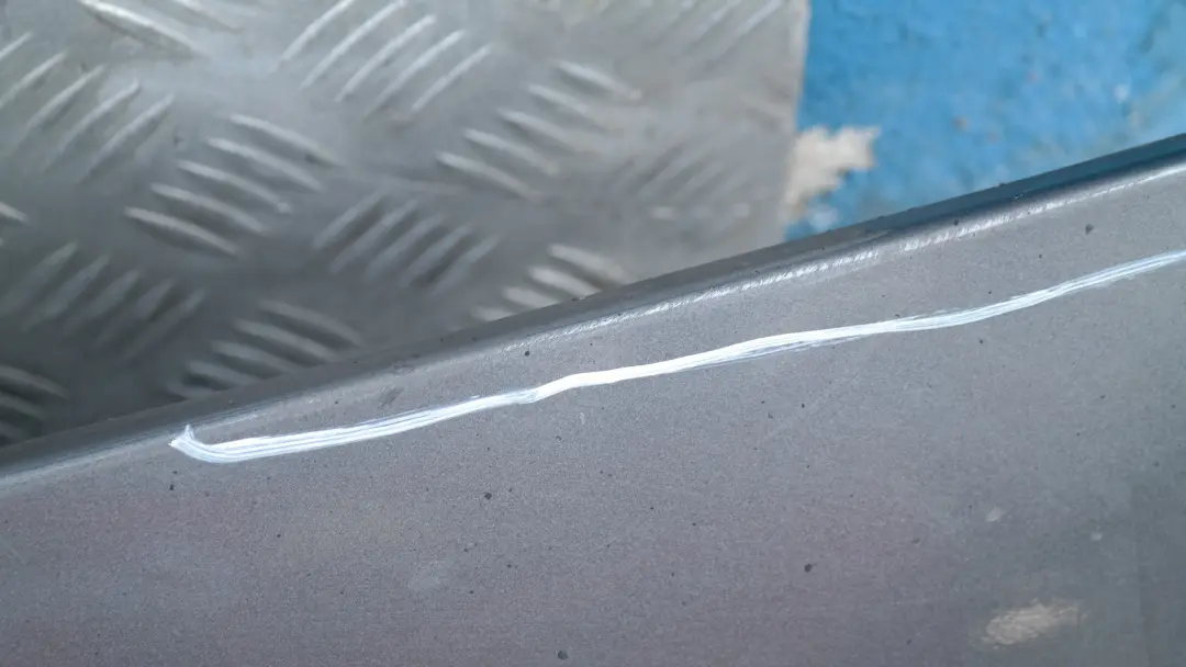BMW E87 Sill Strip Side Skirt Right O/S Sparkling Graphite Metallic - A22 - SKU 0032948-SG5 - Part number 51770032948