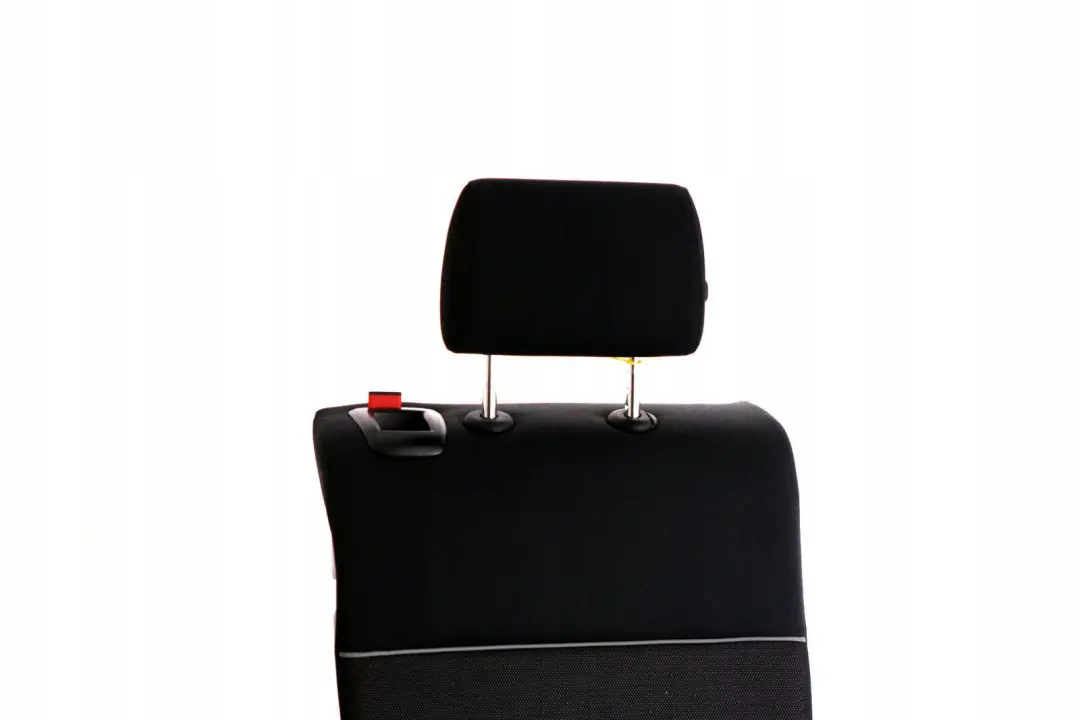 Sitz hinten Bezug Lehne Stoff rechts Anthrazit für BMW 1 er E81 E87 LCI mit Teilenummer 52206968778 BMW 1 er E81 E87 LCI Sitz hinten Bezug Lehne Stoff rechts Anthrazit - SKU 6968778 - Teilenummer 52206968778