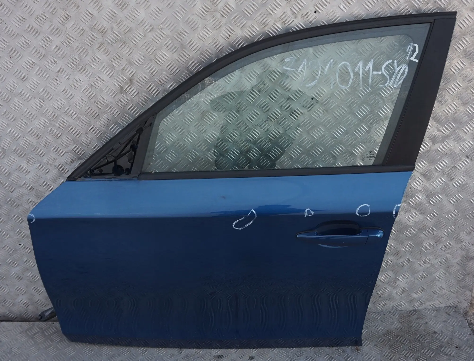 BMW E87 E87N LCI Puerta Delantera Izquierda Sydney Blau Azul - A19