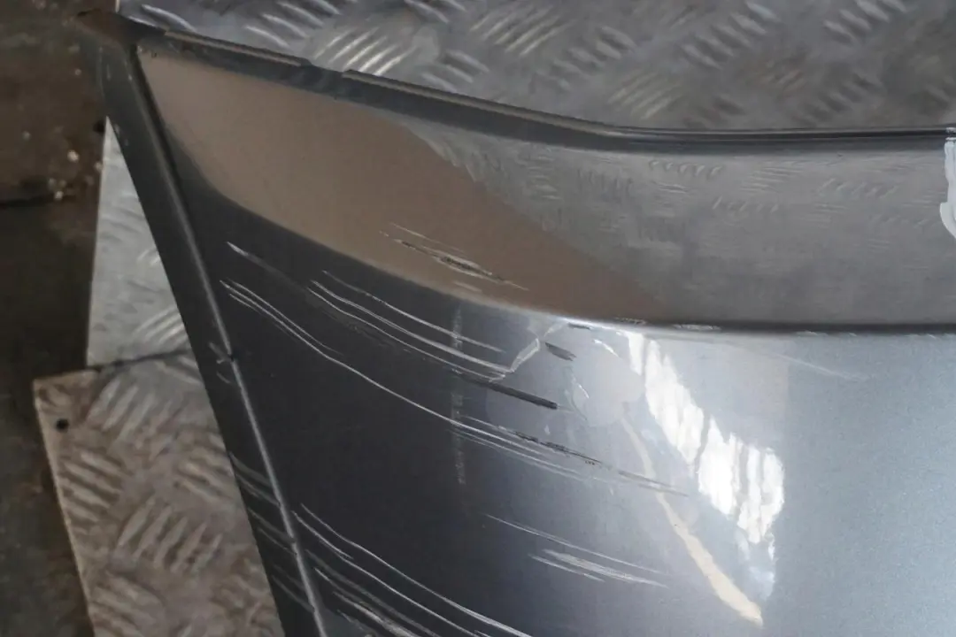 Zderzak przedni przód Stahlgrau do BMW E53 X5 o numerze 0010150 BMW E53 X5 Zderzak przedni przód Stahlgrau - SKU 0010150-STH2 - Numer Części 0010150