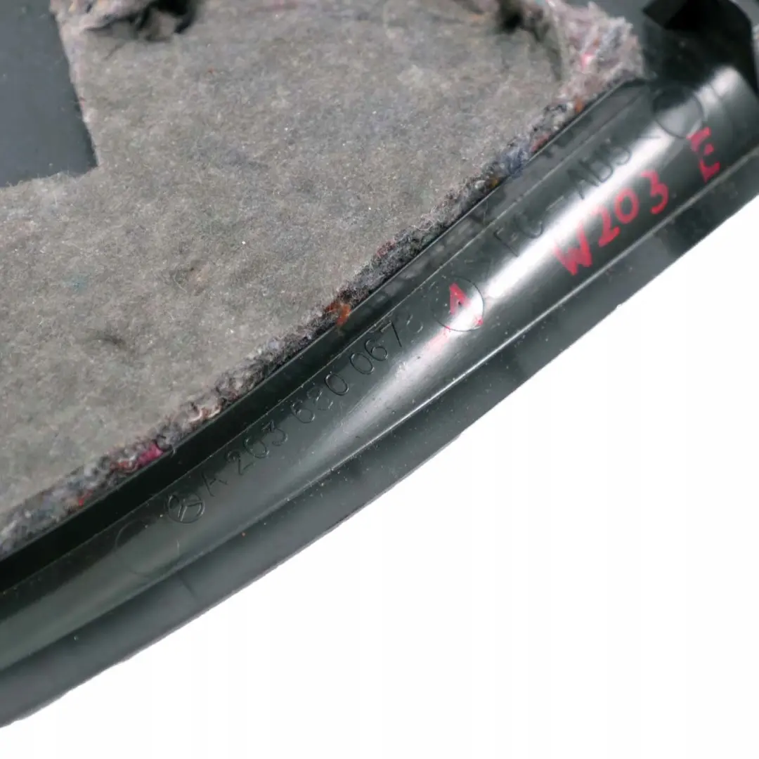 anteriore destro O/S cruscotto copertura pannello Trim per Mercedes W203 con numero di parte A2036800678 Mercedes W203 anteriore destro O/S cruscotto copertura pannello Trim - SKU A2036800678 - Numero di parte A2036800678