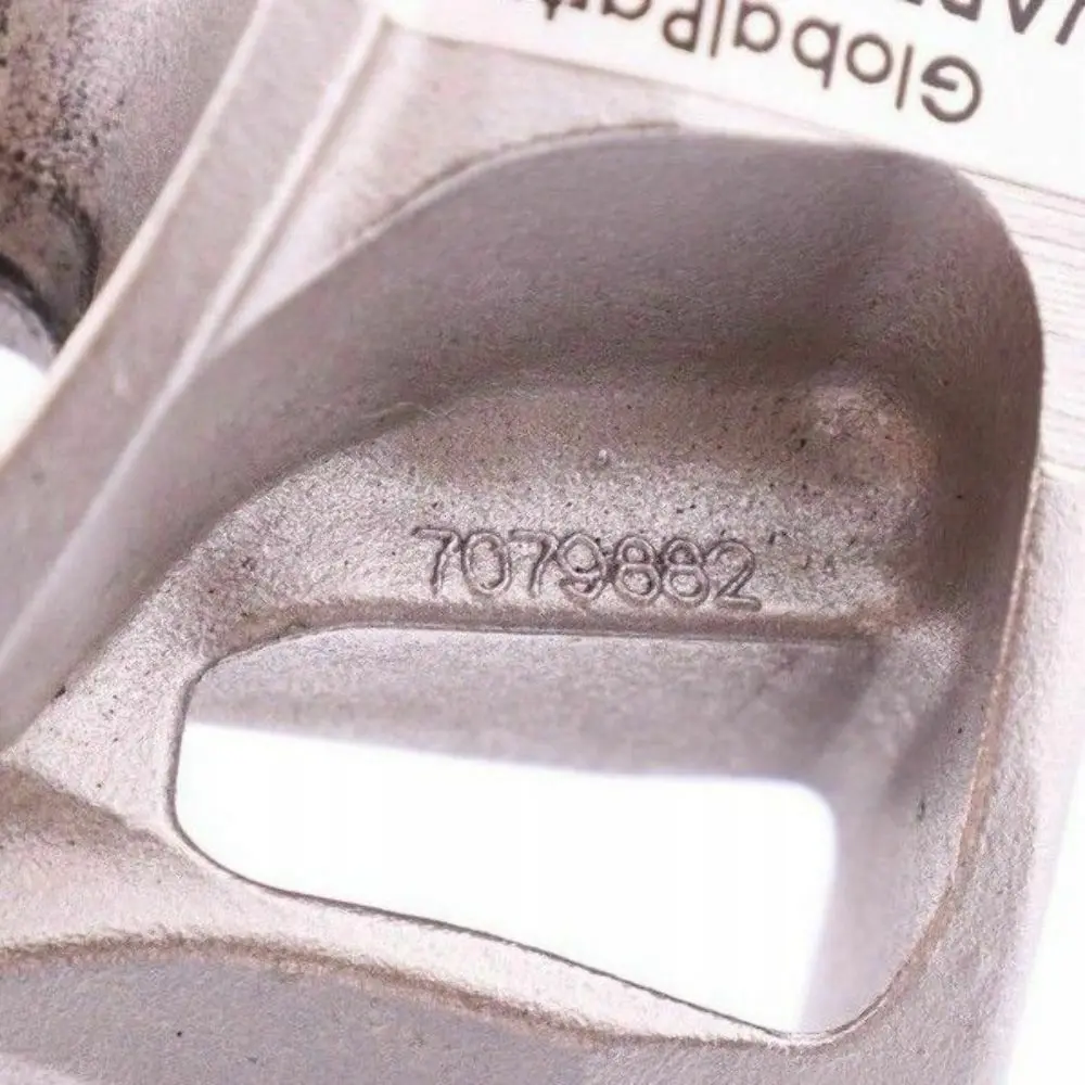 Mini R52 Tapa del Convertible Base De La Placa De Retencion Derecha - SKU 7079882 - Número de pieza 7079882