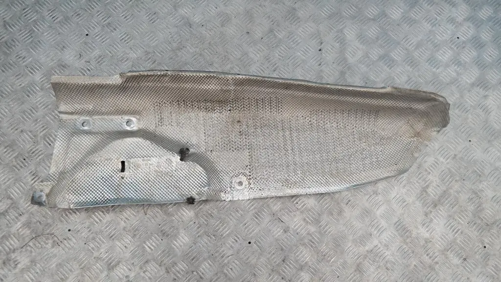 Aislamiento térmico delantero derecho 7118314 para BMW X5 E53 con número de pieza 51488402422 BMW X5 E53 Aislamiento térmico delantero derecho 7118314 - SKU 8402422 - Número de pieza 51488402422