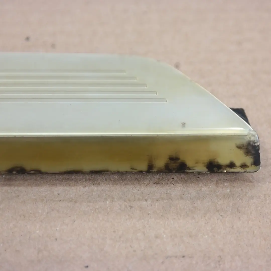 @BMW 1 Series E87 E87N LCI M Trim Cover Piece Rear Right Entry O/S to with Part number 7906820 @BMW 1 Series E87 E87N LCI M Trim Cover Piece Rear Right Entry O/S - SKU 7906820 - Part number 7906820