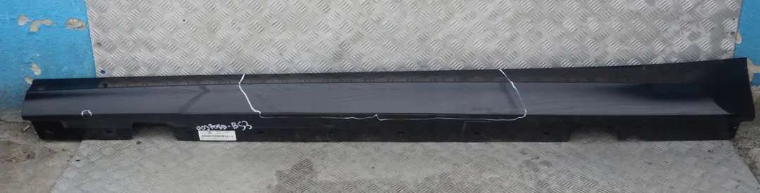 nakładka próg lewy black saphire do BMW E90 LCI o numerze 0037059 BMW E90 LCI nakładka próg lewy black saphire - SKU 0037059-BS3 - Numer Części 0037059