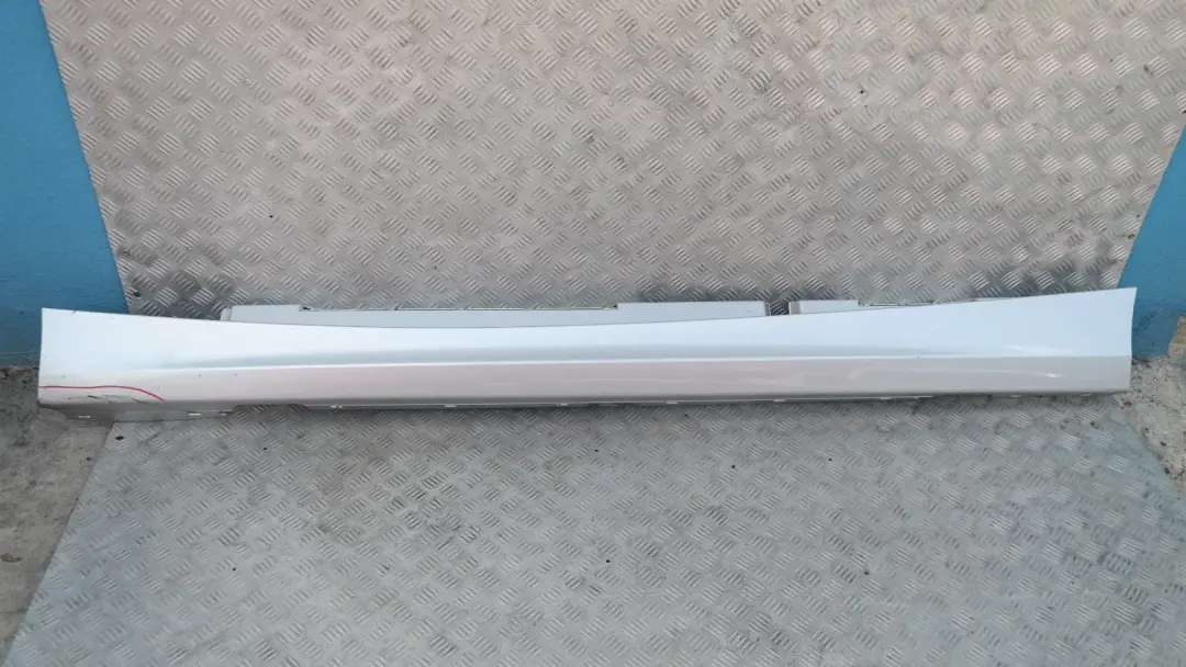 Sill strip side skirt left N/S Titansilber Silver 354 to BMW 1 SERIES E87 LCI E87N with Part number 51770036145 BMW 1 SERIES E87 LCI E87N Sill strip side skirt left N/S Titansilber Silver 354 - SKU 0036145-TS6 - Part number 51770036145