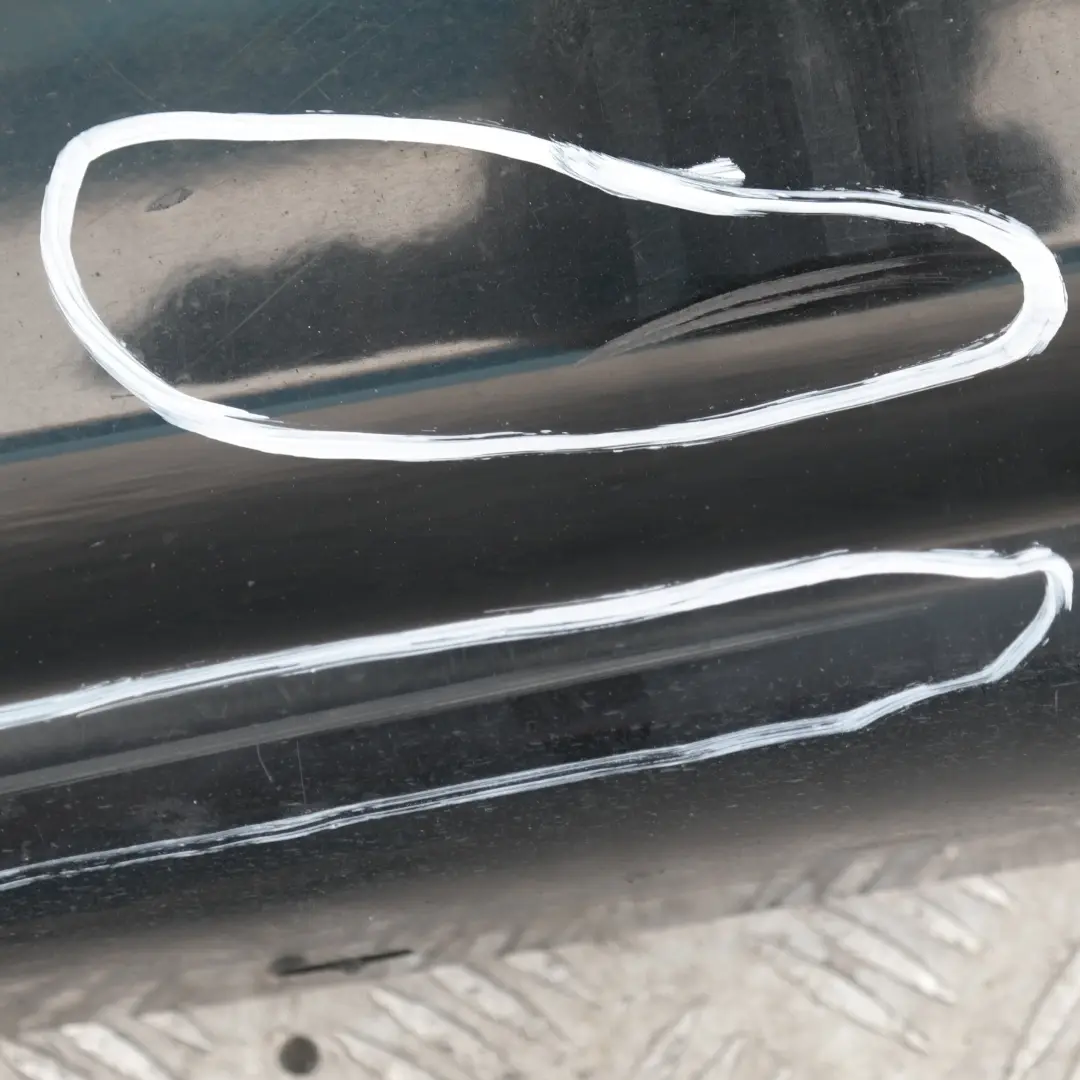 Bande De Seuil Jupe Latérale Droite Schwarz 2 - 668 pour BMW E87 à propos du numéro de pièce 32948 BMW E87 Bande De Seuil Jupe Latérale Droite Schwarz 2 - 668 - SKU 0032948-SCH11 - Numéro de pièce 32948