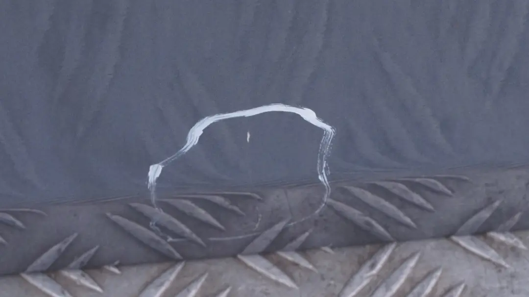 Puerta Delantera Derecha Quarzblau Azul Blau Metalizado A18 para BMW E87 E87N LCI con número de pieza 7191012 BMW E87 E87N LCI Puerta Delantera Derecha Quarzblau Azul Blau Metalizado A18 - SKU 7191012-QB - Número de pieza 7191012