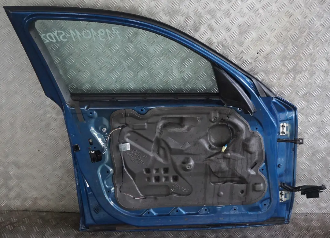 Door Front Left N/S Sydney Blau Blue Metallic - A19 to BMW 1 Series E87 2 with Part number 7191011 BMW 1 Series E87 2 Door Front Left N/S Sydney Blau Blue Metallic - A19 - SKU 7191011-SYD2 - Part number 7191011