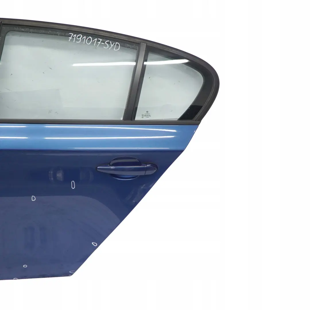 Puerta Trasera Izquierda Sydneyblau Sydney Azul Metalizado - A19 para BMW E87 con número de pieza 7191017 BMW E87 Puerta Trasera Izquierda Sydneyblau Sydney Azul Metalizado - A19 - SKU 7191017-SYD - Número de pieza 7191017