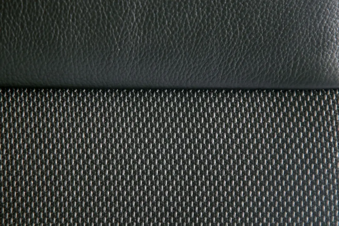 Right O/S Seat Cover Backrest Cloth Fabric Leather Pearlpoint to BMW 3 E92 Rear with Part number 6972886 BMW 3 E92 Rear Right O/S Seat Cover Backrest Cloth Fabric Leather Pearlpoint - SKU 6972886 - Part number 6972886