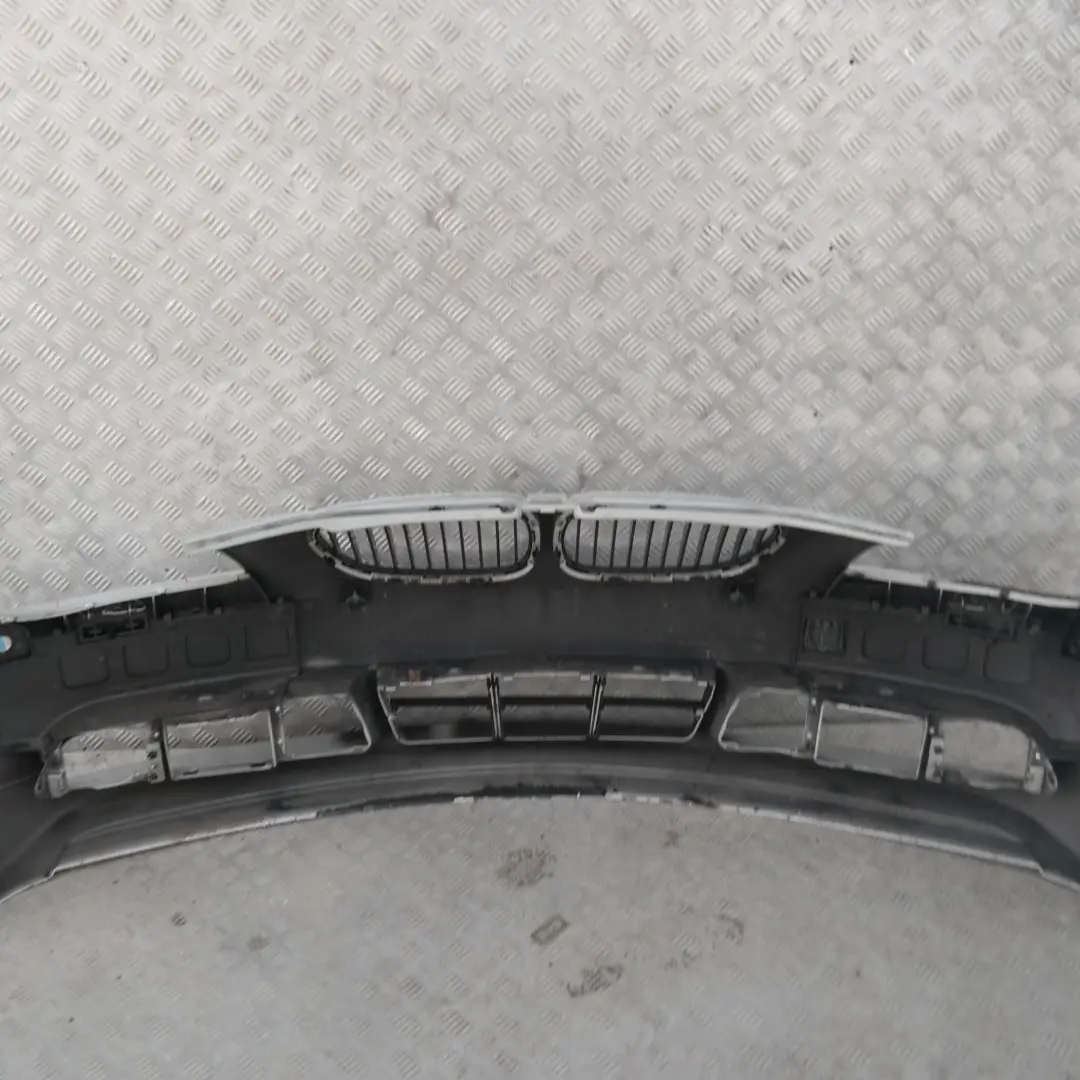 BMW E60 E61 Zderzak przedni przód titansilber 354 - SKU 0149246-TS - Numer Części 149246