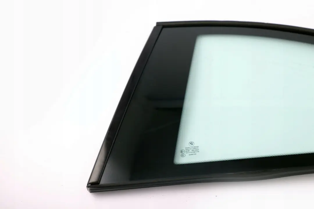 Side Window Glass AS2 Rear Left N/S to BMW 1 Series E82 with Part number 2996095 BMW 1 Series E82 Side Window Glass AS2 Rear Left N/S - SKU 2996095 - Part number 2996095