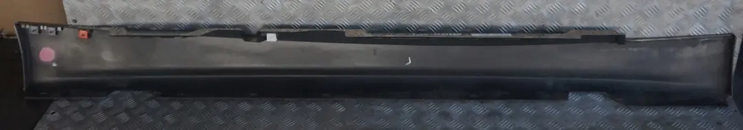 BMW E87 5 Sill Strip Faldon Lateral Izquierdo Sonora Metallic - A23 - SKU 0032949-SON5 - Número de pieza 0032949