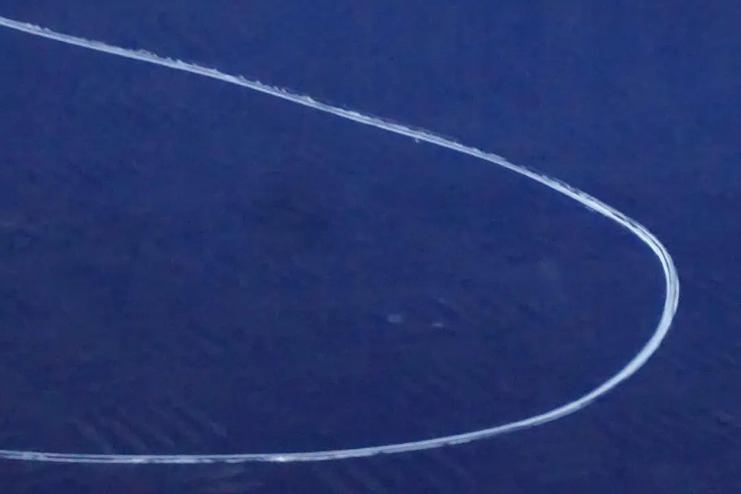 Door Front Left N/S Montegoblau Montego Blue A51 to BMW 3 Series E92 2 E93 with Part number 7200569 BMW 3 Series E92 2 E93 Door Front Left N/S Montegoblau Montego Blue A51 - SKU 7200569-MTB2 - Part number 7200569