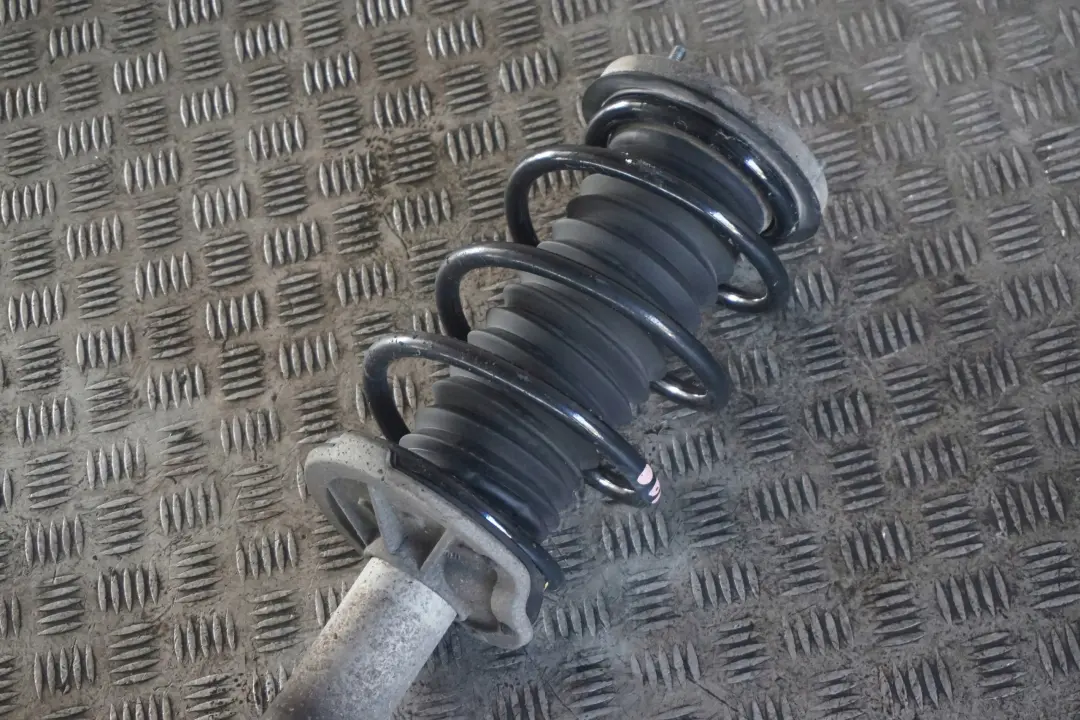 740i N62N Front Right O/S Spring Strut Suspension Leg Brake to BMW 7 Series E65 with Part number 6770166 BMW 7 Series E65 740i N62N Front Right O/S Spring Strut Suspension Leg Brake - SKU 6770166 - Part number 6770166