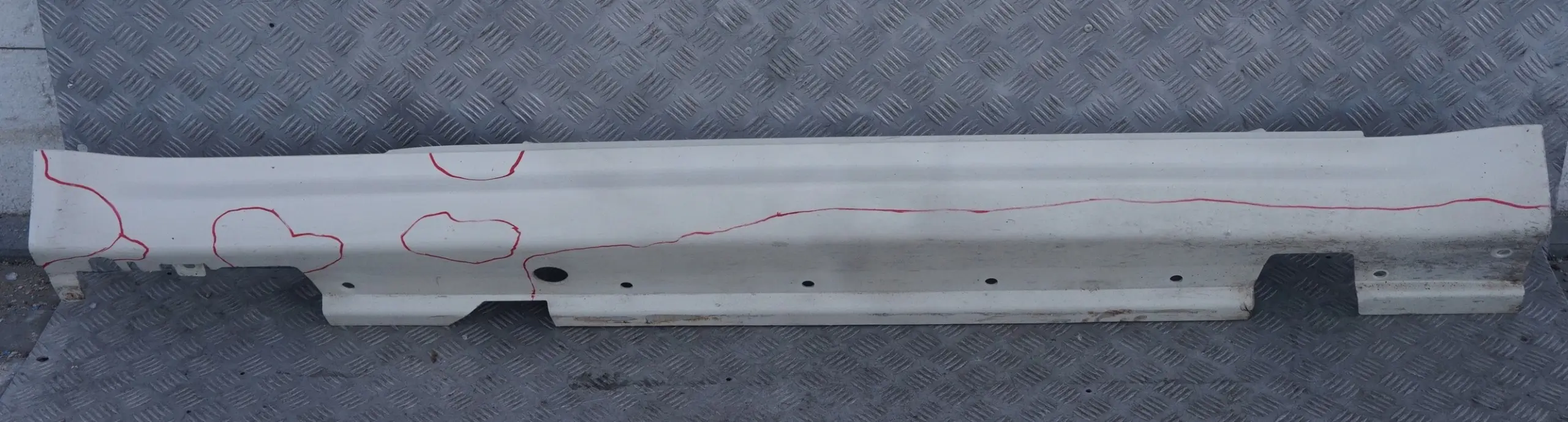 BMW MINI Cooper R56 R57 Aero Kit Right Door O/S Sill Skirt Cover Pepper White