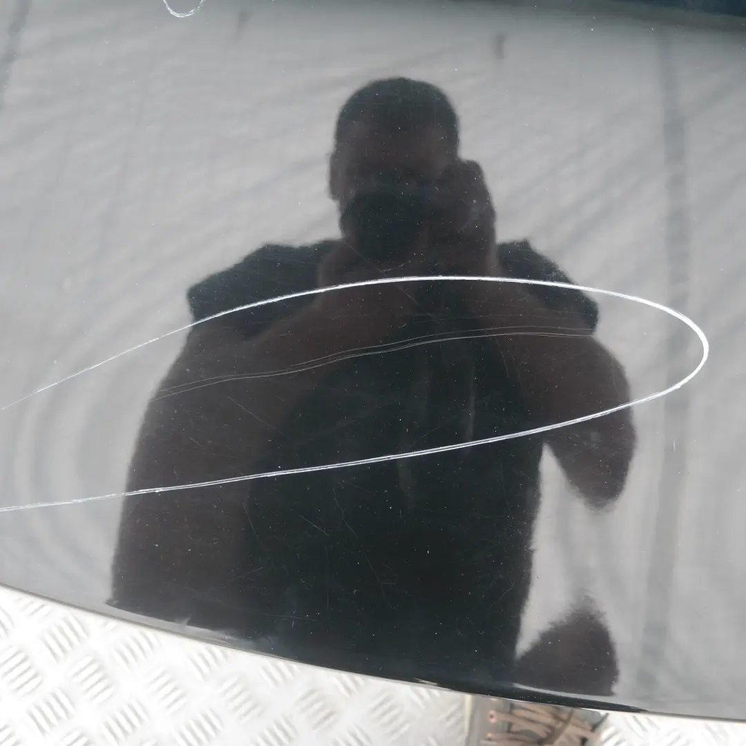 Klapa tylna tył bagażnika schwarz II 668 do BMW E90 o numerze 7151491 BMW E90 Klapa tylna tył bagażnika schwarz II 668 - SKU 7151491-SCH5 - Numer Części 7151491