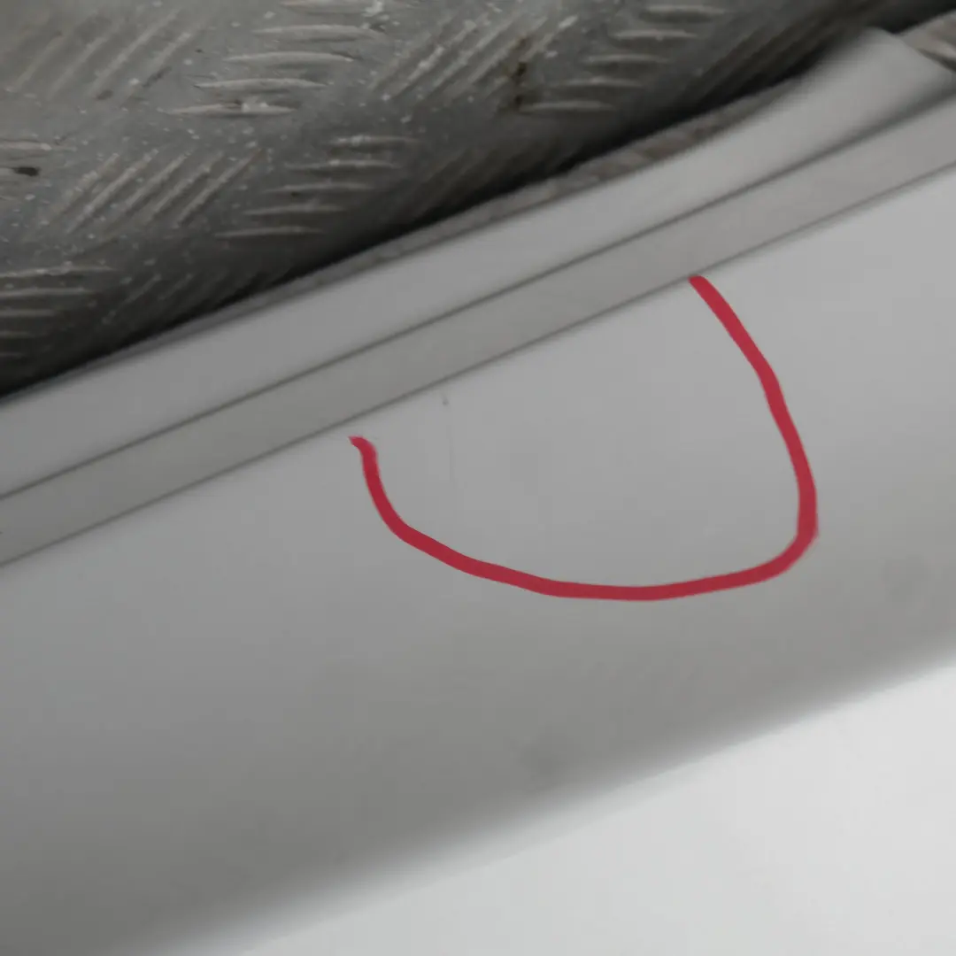 Nakładka na próg lewy titansilber 354 do BMW 1 E81 o numerze 0036143 BMW 1 E81 Nakładka na próg lewy titansilber 354 - SKU 0036143-TS1 - Numer Części 0036143