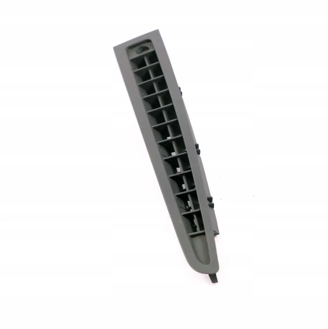 Mercedes-Benz Vaneo W414 Salpicadero Tobera superior derecha para con número de pieza A4148310160 Mercedes-Benz Vaneo W414 Salpicadero Tobera superior derecha - SKU A4148310160 - Número de pieza A4148310160