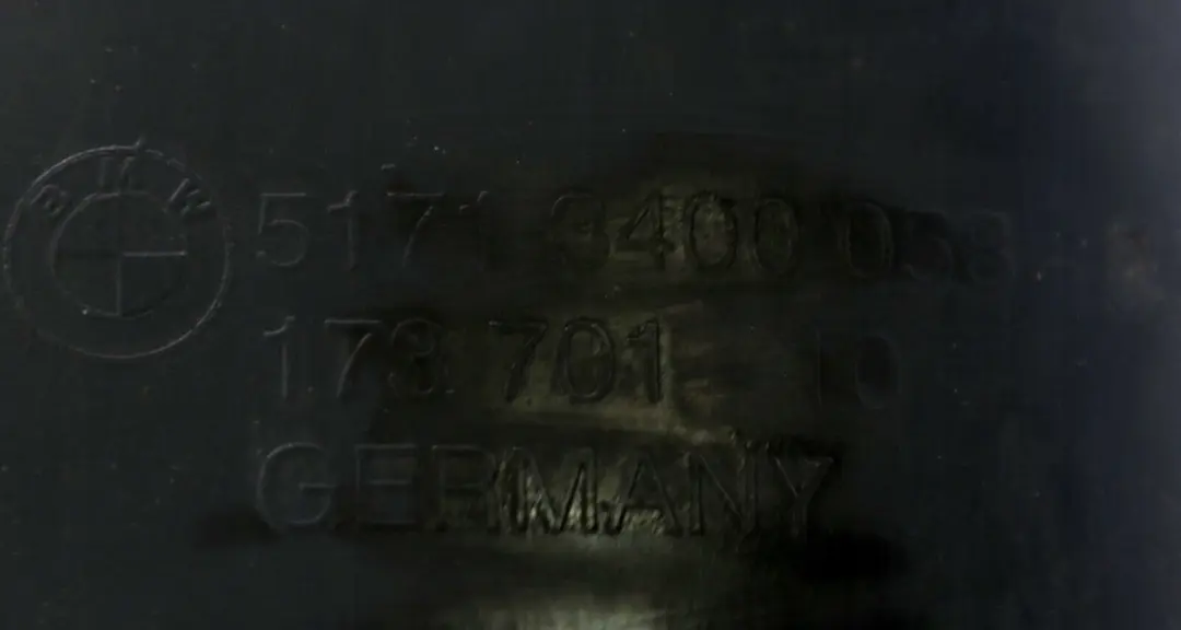 Copertura Passaruota Posteriore Destra per BMW X3 E83 LCI con numero di parte 3400058 BMW X3 E83 LCI Copertura Passaruota Posteriore Destra - SKU 3400058 - Numero di parte 3400058