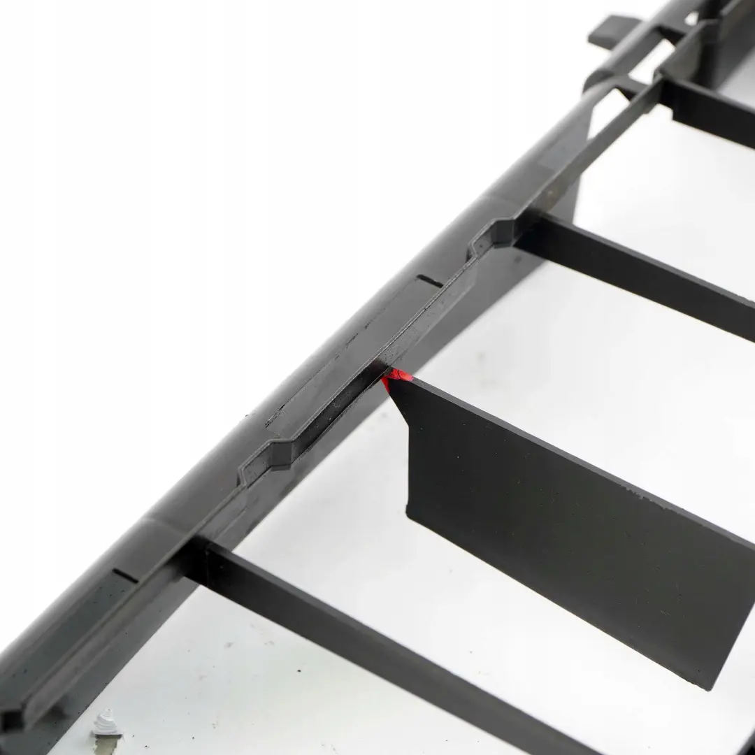 Mercedes-Benz E-Klasse S210 W210 Kühler Luftleitblech für mit Teilenummer A2105000816 Mercedes-Benz E-Klasse S210 W210 Kühler Luftleitblech - SKU A2105000816 - Teilenummer A2105000816