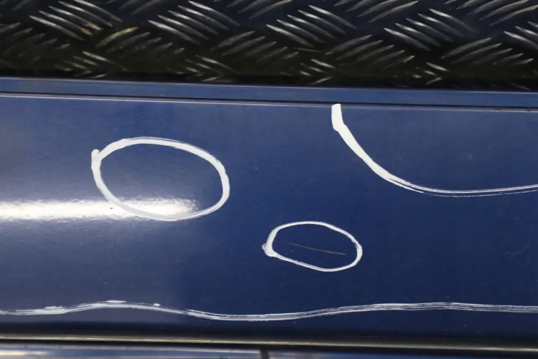 Schwellerleiste Blende Schweller Rechts Mysticblau Blue - A07 für BMW 5 E60 E61 mit Teilenummer 0150278 BMW 5 E60 E61 Schwellerleiste Blende Schweller Rechts Mysticblau Blue - A07 - SKU 0150278-MYS1 - Teilenummer 0150278