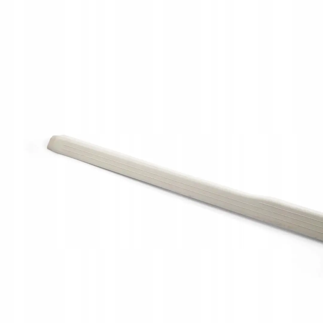 Mercedes CLC-Class CL203 Rail Derecho Puerta Umbral Tapa Interior - SKU A2036862036 - Número de pieza A2036862036