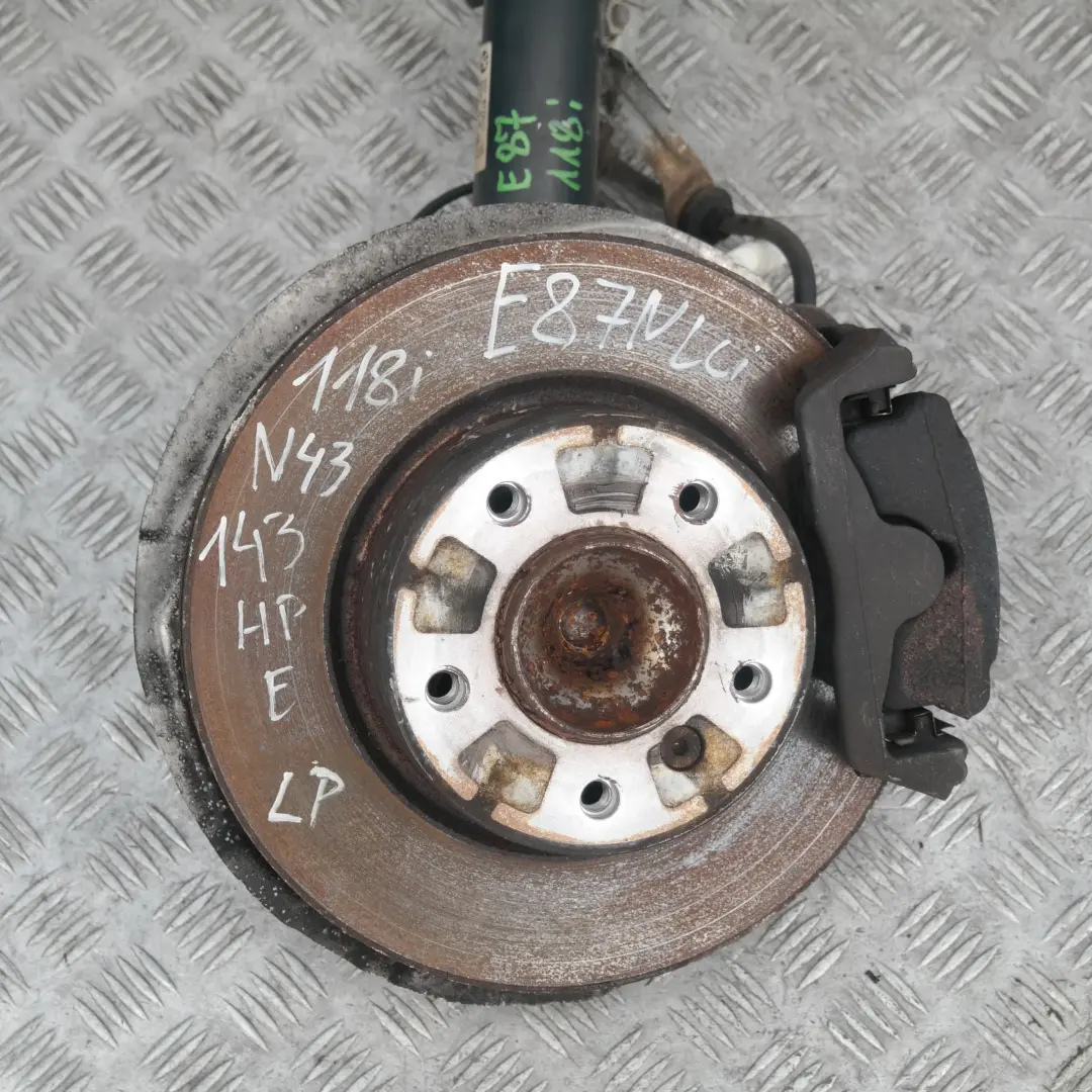Delantero Izquierdo Muelle Strut Freno Suspension Pata Buje BMW E87 LCI 118i - SKU 6771553-2 - Número de pieza 31316771553