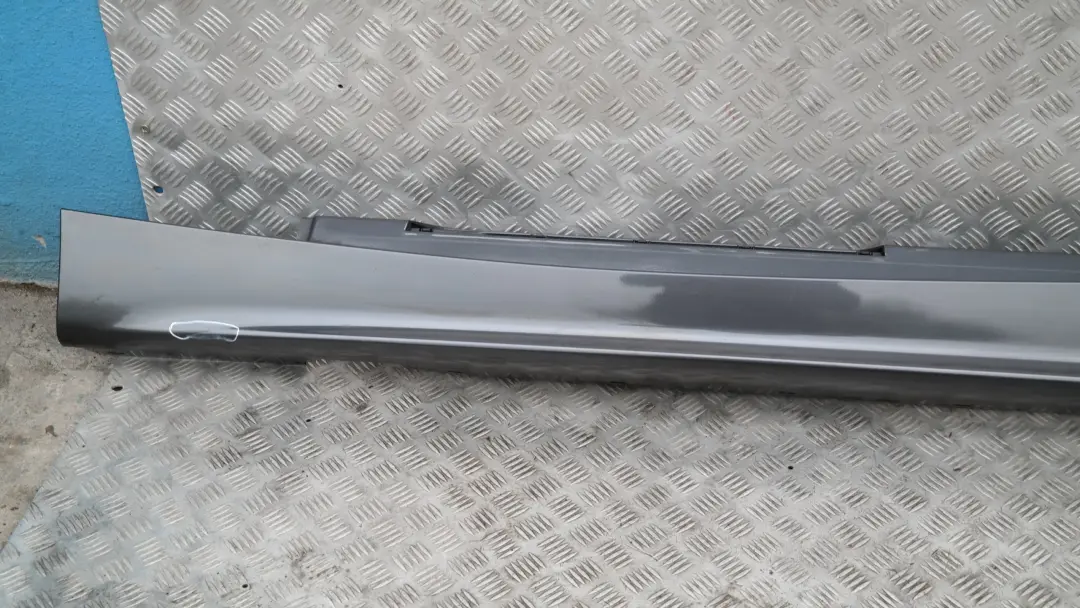 BMW E87 Nakładka próg lewy sparkling graphite A22 - SKU 0032949-SG8 - Numer Części 0032949