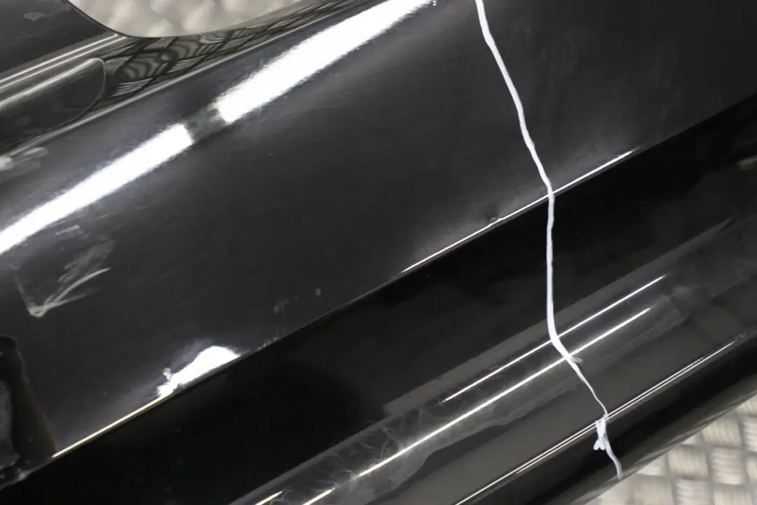 Zderzak tylny tył pdc schwarz II do BMW E92 E93 o numerze 0034474 BMW E92 E93 Zderzak tylny tył pdc schwarz II - SKU 0034474-SCH1 - Numer Części 0034474