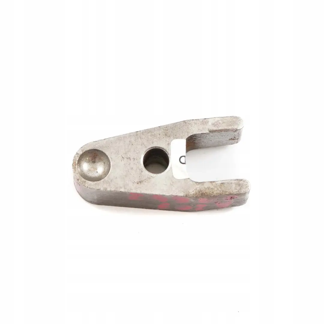 Mercedes-Benz A M W169 ML W164 OM642 Fuel Injection Nozzle Bracket to with Part number A6420160038 Mercedes-Benz A M W169 ML W164 OM642 Fuel Injection Nozzle Bracket - SKU A6420160038 - Part number A6420160038