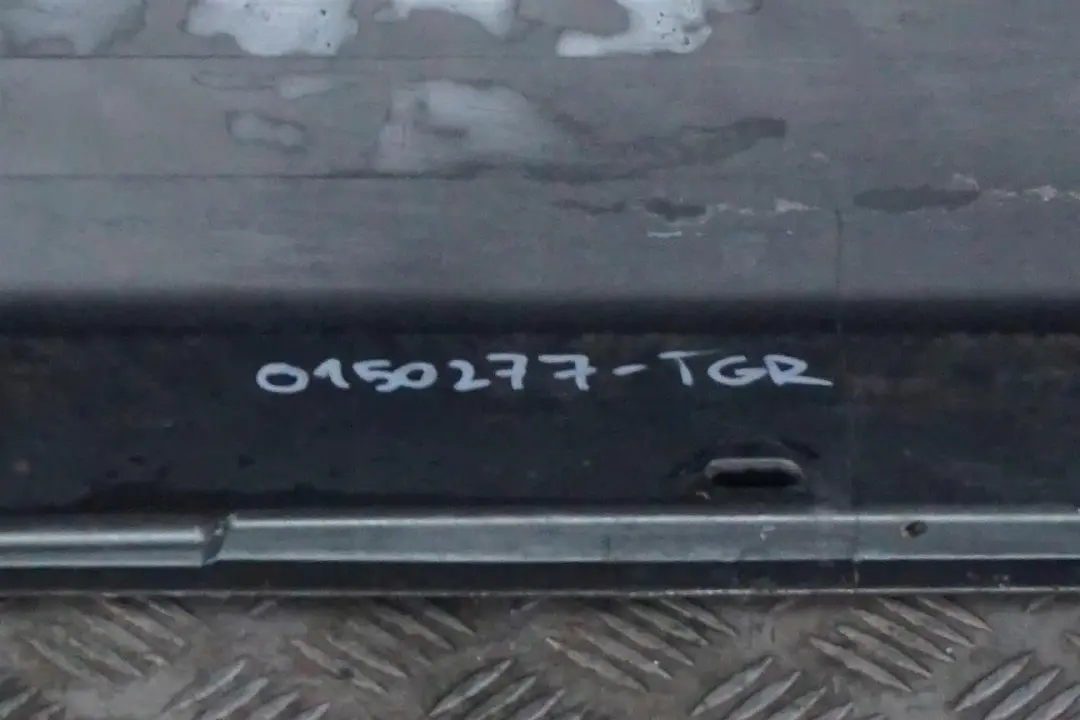 Door Sill Side Cover Skirt Left N/S Titangrau Titan Grey - A36 to BMW 5 E60 E61 with Part number 0150277 BMW 5 E60 E61 Door Sill Side Cover Skirt Left N/S Titangrau Titan Grey - A36 - SKU 0150277-TGR - Part number 0150277