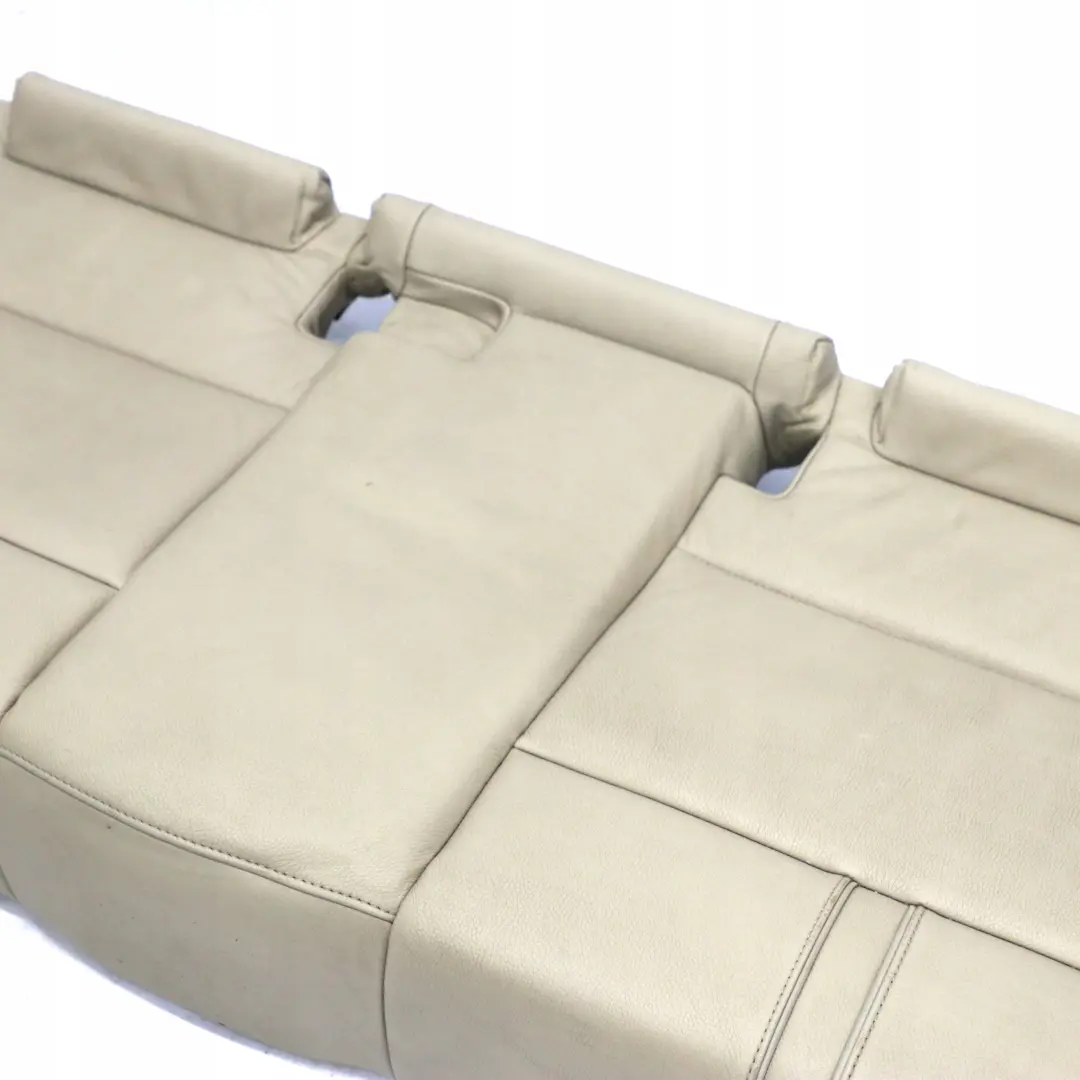 Reihe E83 Rücksitz Sitz Bezug Leder Nevada Oyster 5220 für BMW X3 mit Teilenummer 3454196 BMW X3 Reihe E83 Rücksitz Sitz Bezug Leder Nevada Oyster 5220 - SKU 3454196 - Teilenummer 3454196