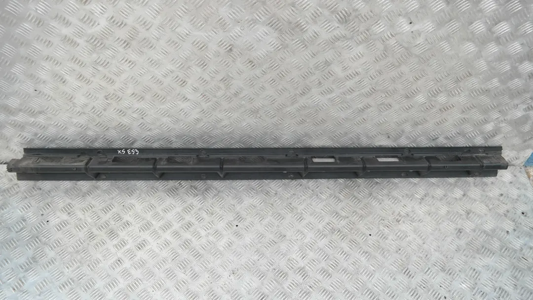 BMW X5 SERIES E53 MOUNT LEFT N/S SIDE DOOR SILL COVER SKIRT 5171 - SKU 8408709 - Part number 51718408709
