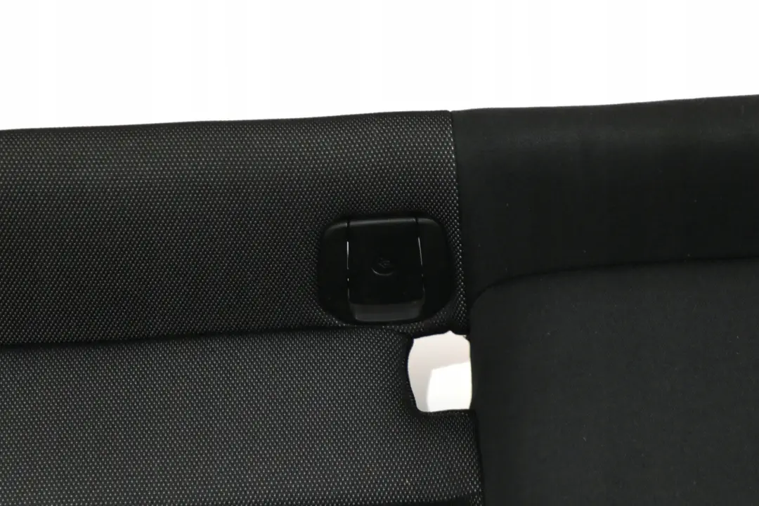 Funda Asiento Tela Interior Asiento Trasero Banco Sofá Red para BMW E81 con número de pieza 9131876 BMW E81 Funda Asiento Tela Interior Asiento Trasero Banco Sofá Red - SKU 9131876 - Número de pieza 9131876